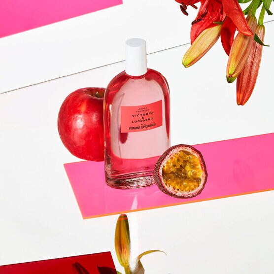 Perfume Victorio & Lucchino Aguas frutales nº 19 Vitamina A.Pasionada Feminino Eau de Toilette