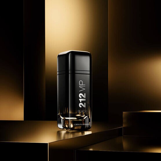 Perfume 212 VIP Black NYC MTV Masculino Eau de Parfum